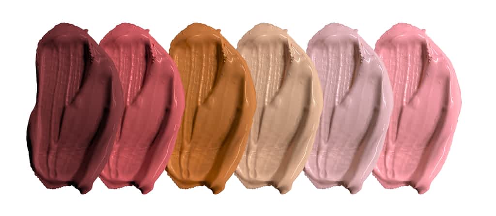 A swatch of warm colours going from left to right:
Maroon, dark red, terracotta, tan, pink, salmon