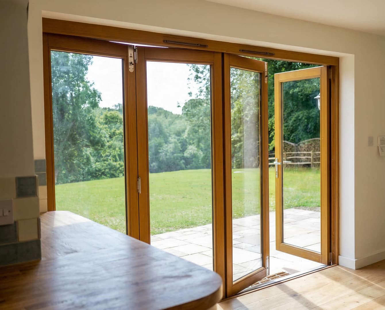 Icon Oak Fully Finished Bifolds