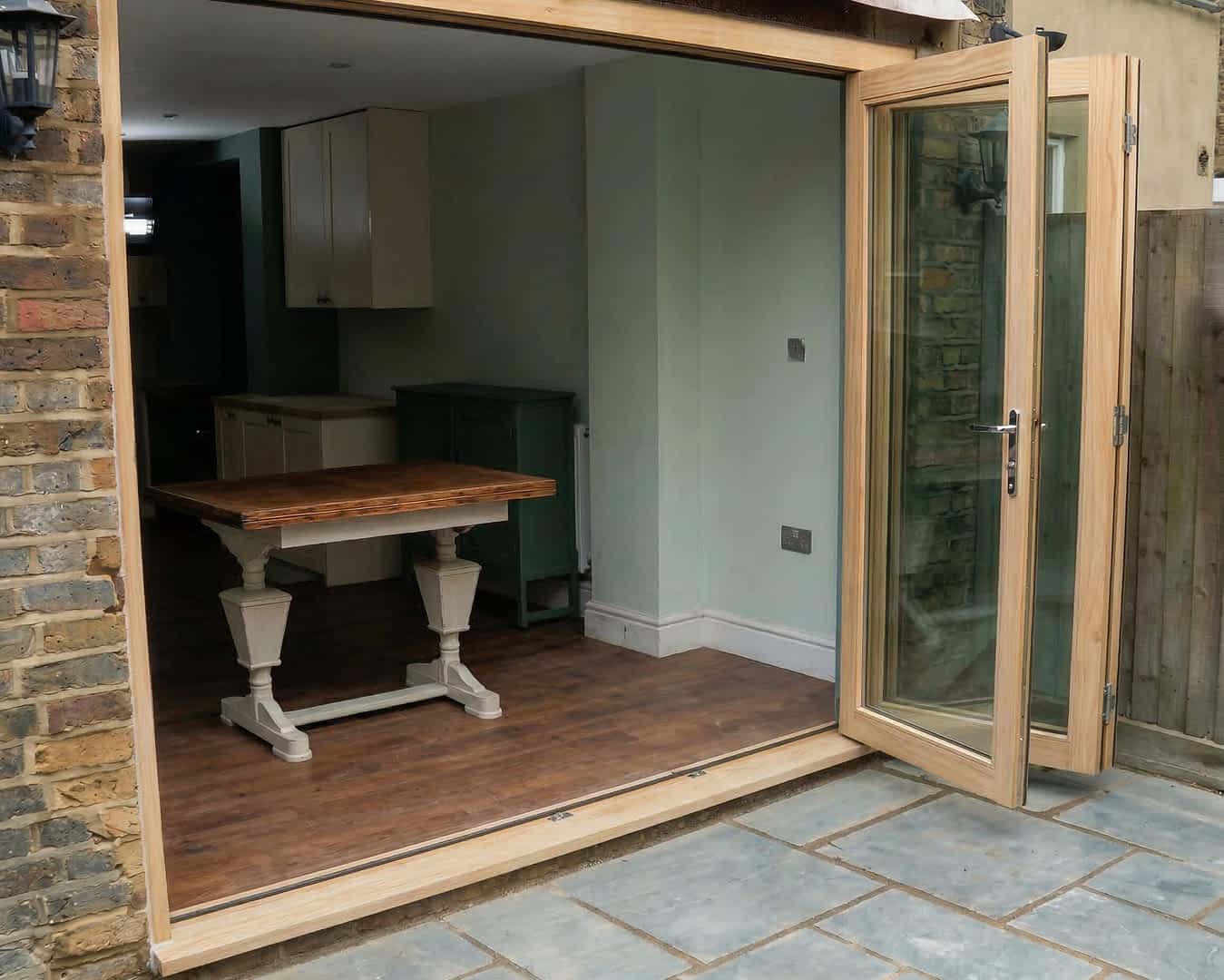 Horizon Unfinished Bifolds