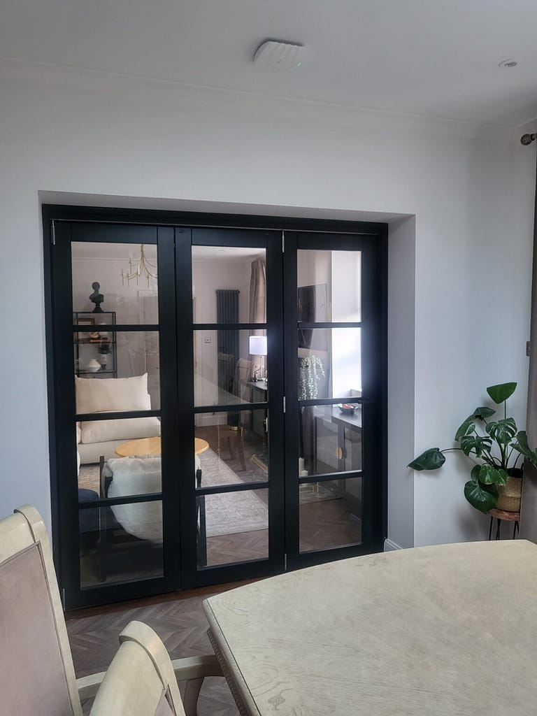 Vision Heritage 4 Light Bifold Customer Photo 4