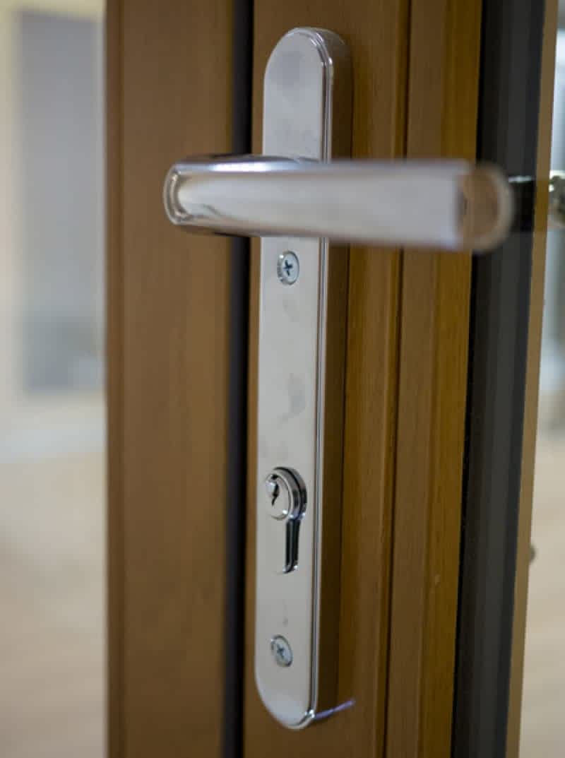 bifold door handle