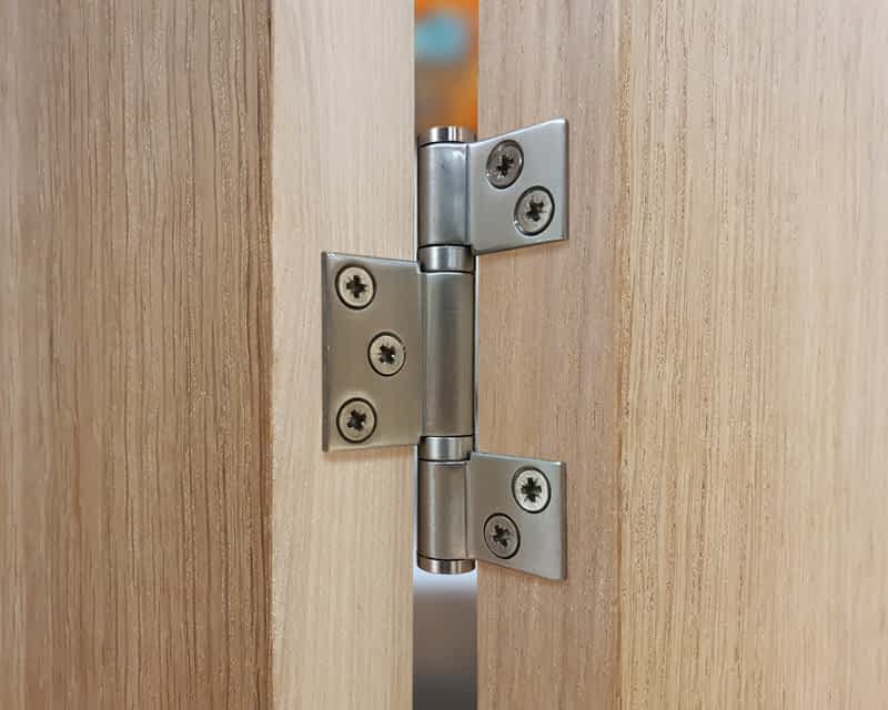 Folding french door hinge