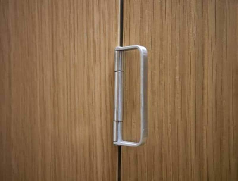 Repute Oak Handle Hinge